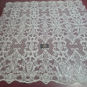 Дантела 408